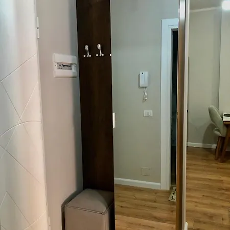 Apartament With Sea View K1 *